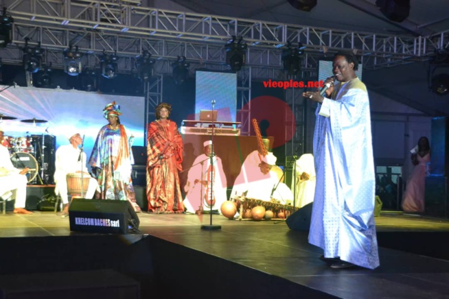 SARGAL MOR THIAM: Baba Maal guest star de Akon au KING FAHD. SARGAL MOR THIAM: Baba Maal guest star de Akon au KING FAHD.