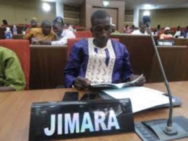 L’Armée sénégalaise accusée de s’immiscer dans la politique gambienne… L’Armée sénégalaise accusée de s’immiscer dans la politique gambienne…