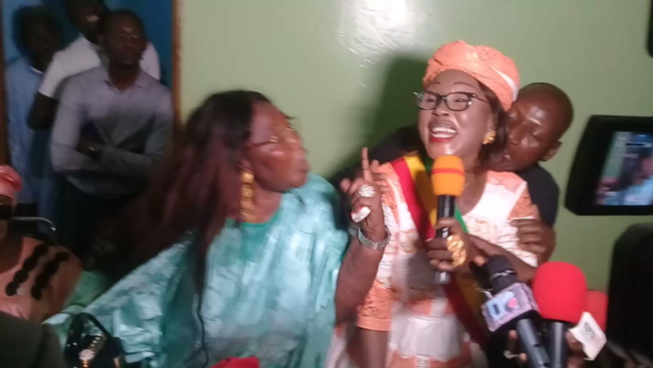 Cérémonie de lancement des travaux de réhabilitation du stade de Mbacké par le ministre Matar Bâ: Les députées Fatou Kiné Mbaye et Fatma Diop se bagarrent