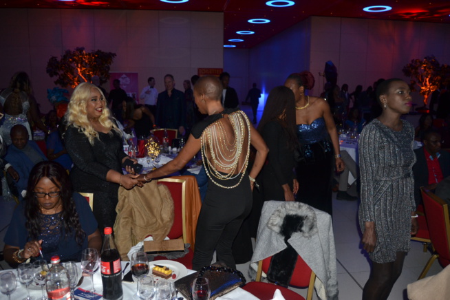 Viviane pimente la nuit de la mode panafricaine by Awa Kermel Fashion à Luxembourg. Viviane pimente la nuit de la mode panafricaine by Awa Kermel Fashion à Luxembourg.