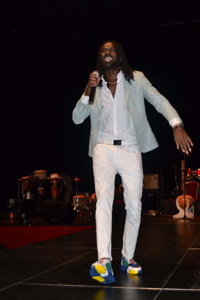 L'artiste Mame Balla refait surface à la nuit de la mode panafricaine by Awa Kermel à Luxembourg. L'artiste Mame Balla refait surface à la nuit de la mode panafricaine by Awa Kermel à Luxembourg.