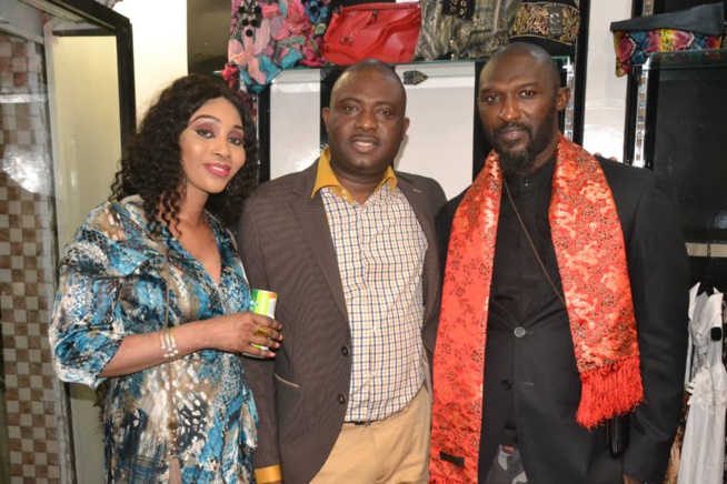 SAMSARA ARRIVE A DAKAR: Kiné Keita vous ouvre la porte du Chic dans votre "SANGNE SÉ". Sacré Coeur 1. SAMSARA ARRIVE A DAKAR: Kiné Keita vous ouvre la porte du Chic dans votre "SANGNE SÉ". Sacré Coeur 1.