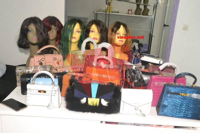 MATA STYLE souhaite une bonne année à sa clientèle avec sa dernière collection 2019. REGARDEZ MATA STYLE souhaite une bonne année à sa clientèle avec sa dernière collection 2019. REGARDEZ