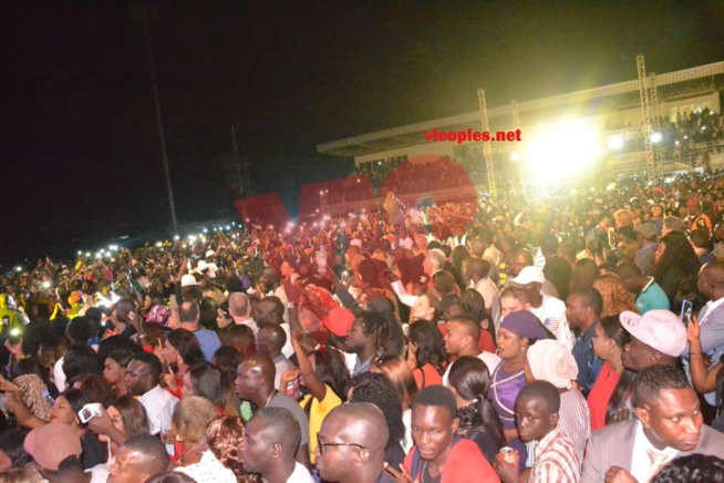 Les images du show live de Youssou Ndour au stade Caroline Faye de Mbour