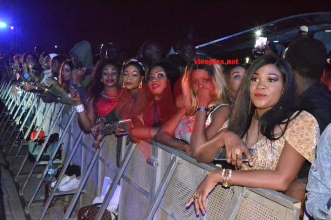 Les  90 images incroyables du "GRAND BAL"au CICES de la méga-star Youssou Ndour qui vient encore de démontrer que seule le respect et l'expérience sont la clé.