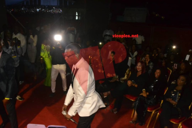 Les  90 images incroyables du "GRAND BAL"au CICES de la méga-star Youssou Ndour qui vient encore de démontrer que seule le respect et l'expérience sont la clé.
