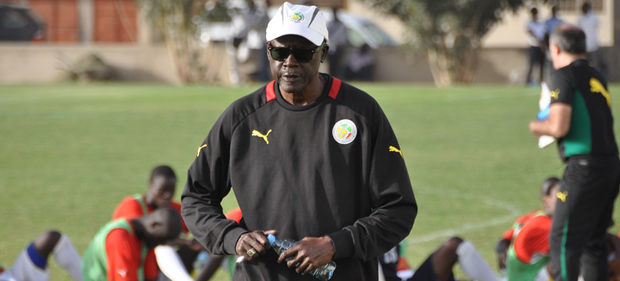 URGENT: Décès de l’ancien coach des « Lions » Karim Séga Diouf , Sadio Mané, Cheikhou Kouyaté, Moussa Konaté, Kara Mbodj en deuil URGENT: Décès de l’ancien coach des « Lions » Karim Séga Diouf , Sadio Mané, Cheikhou Kouyaté, Moussa Konaté, Kara Mbodj en deuil