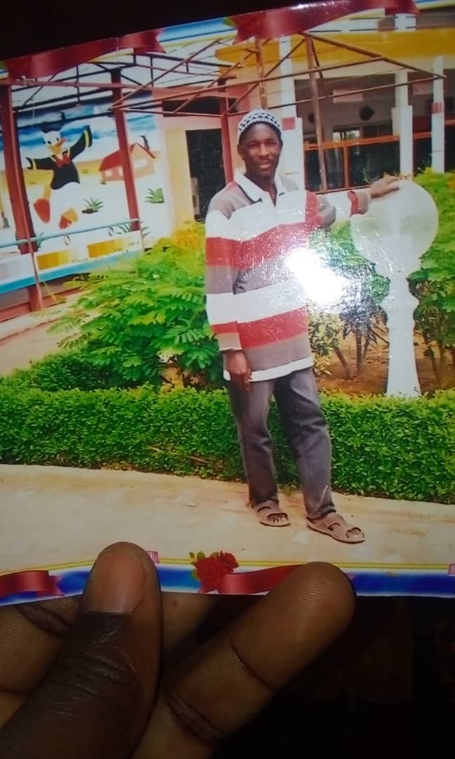 Photo : Voici Oumar Sy, le gardien tué à Kaolack lors du cambriolage des cours privés Mboutou Sow Photo : Voici Oumar Sy, le gardien tué à Kaolack lors du cambriolage des cours privés Mboutou Sow