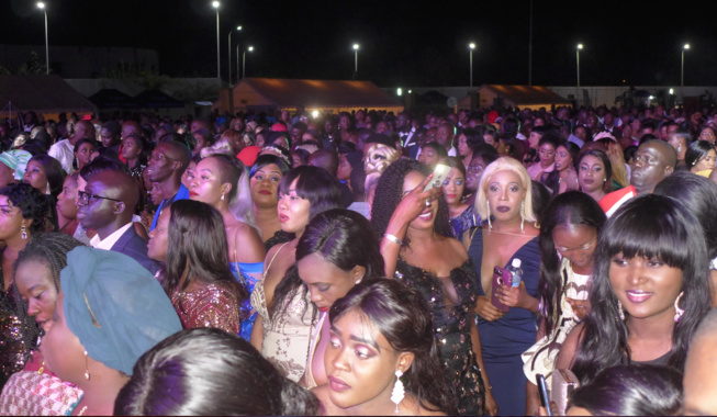 Revivez en images le Grand Bal de Youssou Ndour en Gambie Revivez en images le Grand Bal de Youssou Ndour en Gambie