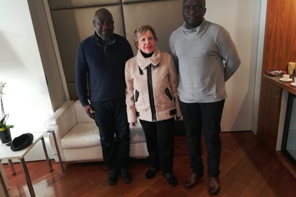 URGENT – AIBD : Viviane Wade est arrivée à Dakar (vidéo)