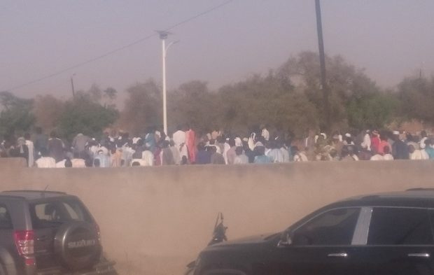 Ndiassane : Ahmed Bachir Kounta inhumé finalement au cimetière de la cité religieuse Ndiassane : Ahmed Bachir Kounta inhumé finalement au cimetière de la cité religieuse