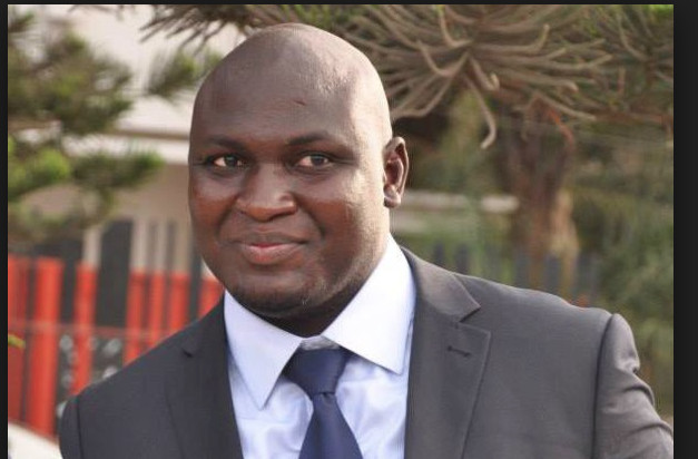 "Nous allons faire face à la forfaiture du pouvoir absolutiste et royal de Macky Sall" ( SECTION JEUNESSE DU FRN-C25) "Nous allons faire face à la forfaiture du pouvoir absolutiste et royal de Macky Sall" ( SECTION JEUNESSE DU FRN-C25)