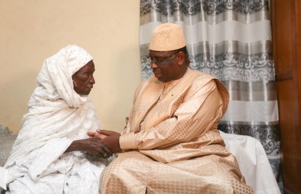 Chantiers inaugurés mais inachevés : La méthode Macky Sall divise les Sénégalais ! Chantiers inaugurés mais inachevés : La méthode Macky Sall divise les Sénégalais !