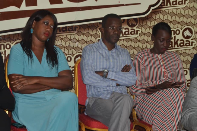 La Plate-forme « MACKY SUNU CANDIDAT » était face à la presse par la responsabilité commune de parler à la jeunesse de notre pays, aux acteurs politiques, à l’opinion nationale et internationale
