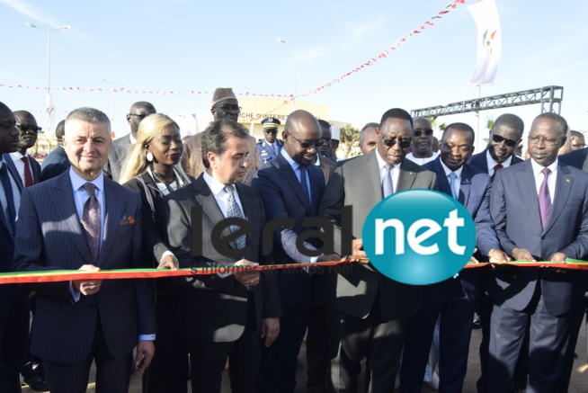 Inauguration du marché d'intérêt national de Diamniadio et de la gare des gros porteurs par le Chef de l'Etat Macky Sall Inauguration du marché d'intérêt national de Diamniadio et de la gare des gros porteurs par le Chef de l'Etat Macky Sall