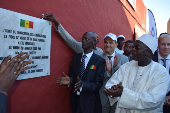 Des pirogues en fibre de verre pour remplacer celles en bois… Des pirogues en fibre de verre pour remplacer celles en bois…