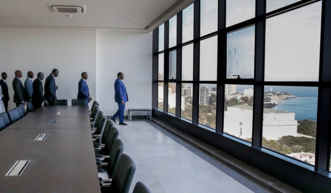 Inauguration du building administratif : Visiter l’intérieur du building , avec le président Macky Sall