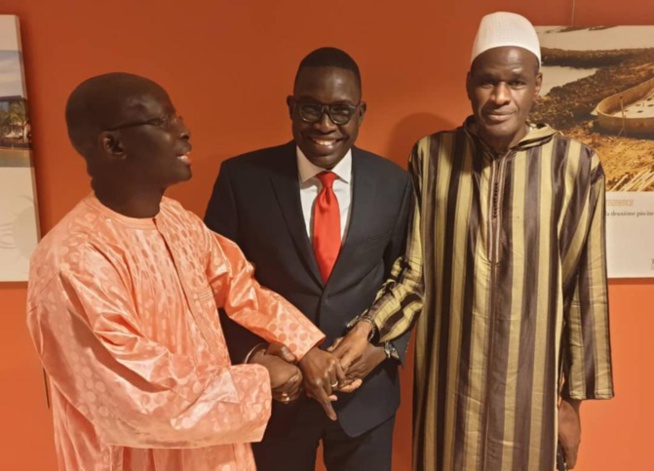 Ibrahima Sall réconcilie Fada et Thierno Lô Ibrahima Sall réconcilie Fada et Thierno Lô
