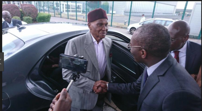 Officiel : Me Abdoulaye Wade sera à Dakar