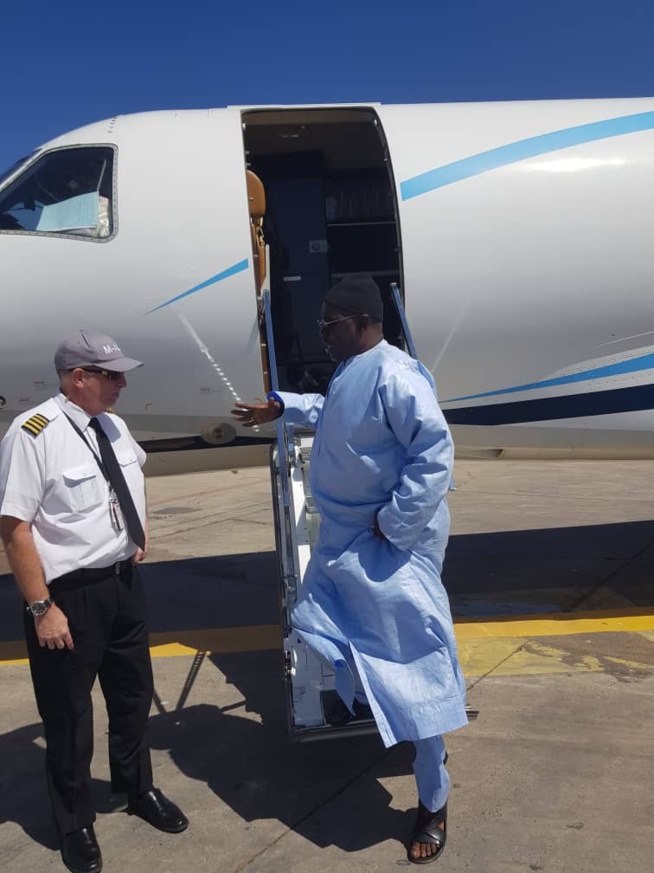 Samuel Sarr débarque à Dakar en Jet privé et prépare une déclaration importante Samuel Sarr débarque à Dakar en Jet privé et prépare une déclaration importante