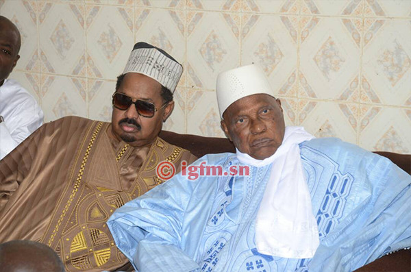 Ahmed Khalifa Niass : « Il y a une alliance entre Wade et Macky » Ahmed Khalifa Niass : « Il y a une alliance entre Wade et Macky »