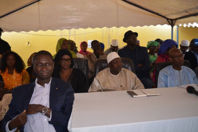 Bataille de 2019 : Rufisque fait bloc dans l'unité, la cohésion et promet une victoire à plus de 70% Bataille de 2019 : Rufisque fait bloc dans l'unité, la cohésion et promet une victoire à plus de 70%