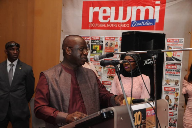 Les 100 images de la 10 ème cérémonie d'anniversaire du groupe de presse REWMI de Mbagnick Diop du MEDS.