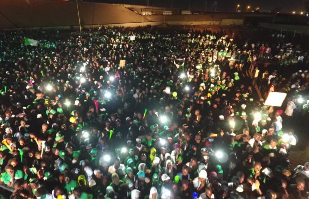 Présidentielle 2019 : PUR, la banlieue déroule le tapis « vert » à Issa Sall Présidentielle 2019 : PUR, la banlieue déroule le tapis « vert » à Issa Sall