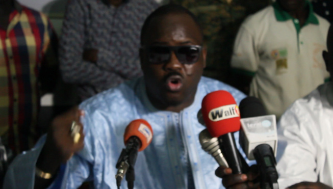 LOUGA DÉFECTION: ASS DIOBÉ SYLLA UN MEMBRE INFLUENT DE L’OPPOSITION REJOINT LA MOUVANCE PRÉSIDENTIELLE LOUGA DÉFECTION: ASS DIOBÉ SYLLA UN MEMBRE INFLUENT DE L’OPPOSITION REJOINT LA MOUVANCE PRÉSIDENTIELLE