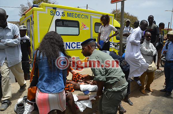 Un accident fait trois morts entre Louga et Saint-Louis Un accident fait trois morts entre Louga et Saint-Louis