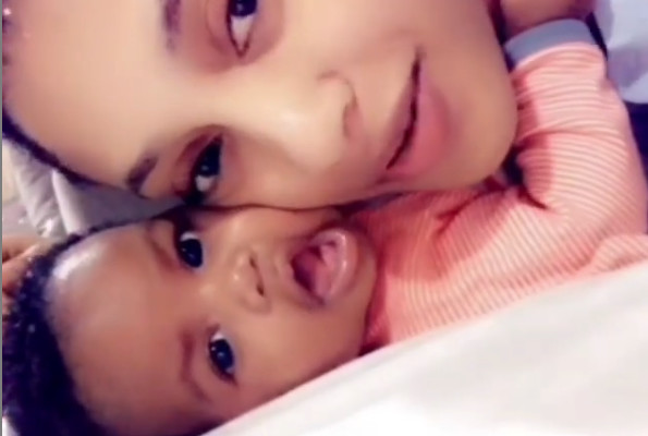 Vidéo : La nouvelle vie de Adja Diallo avec ses deux enfants sans Ibou Touré… Vidéo : La nouvelle vie de Adja Diallo avec ses deux enfants sans Ibou Touré…
