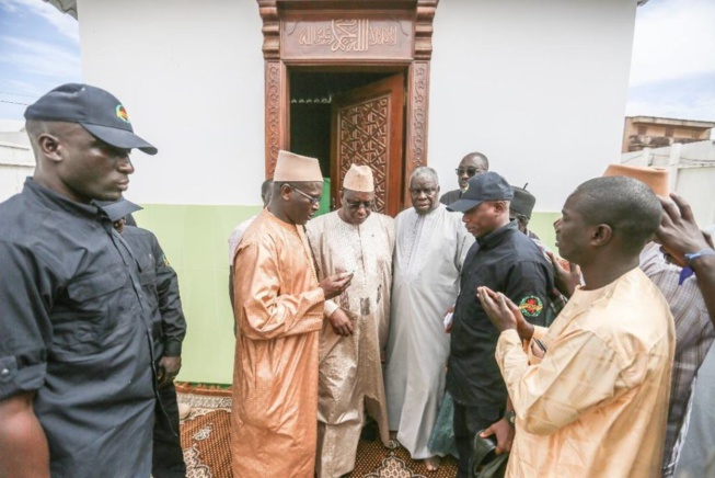Macky Sall à Tivaouane … Tout ce que vous n’avez pas vu en Images Macky Sall à Tivaouane … Tout ce que vous n’avez pas vu en Images