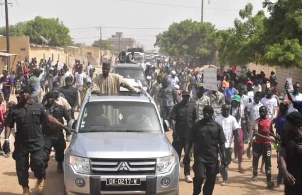 Darou Marnane : 7 conseillers de l’Apr rejoignent Sonko Darou Marnane : 7 conseillers de l’Apr rejoignent Sonko