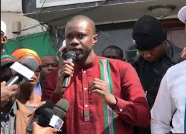 VIDEO - Sacrilège ! Ousmane Sonko:" Yalla faloul, gnoun gooy fal" (Dieu ne donne le pouvoir à personne)" VIDEO - Sacrilège ! Ousmane Sonko:" Yalla faloul, gnoun gooy fal" (Dieu ne donne le pouvoir à personne)"