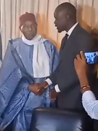 Urgent-Présidentielle 2019 : Wade soutient Sonko