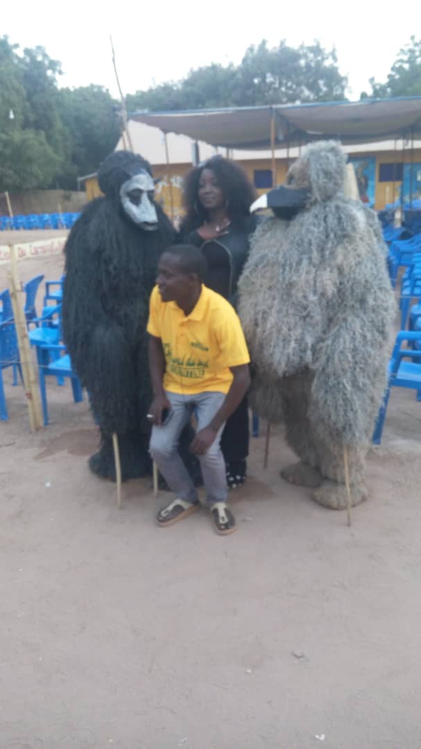 Le groupe SAFARI en visite à Kafountine avec l'amical des jeunes dans le cadre du carnaval.