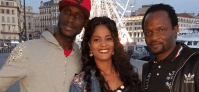 Vidéo - Présidentielle 2019: Quand Sanekh et la troupe du Soleil Levant prêtent main forte à Macky SALL Vidéo - Présidentielle 2019: Quand Sanekh et la troupe du Soleil Levant prêtent main forte à Macky SALL