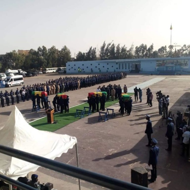 Levée du corps des quatre gendarmes morts suite à un accident d’un pick-up …