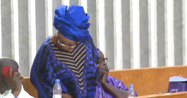 Aminata Kanté, députée: « Cette affaire Sonko-Mamour Diallo, n’est pas claire, je vote abstention » Aminata Kanté, députée: « Cette affaire Sonko-Mamour Diallo, n’est pas claire, je vote abstention »