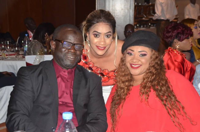 Pari réussit, Bébé Basse s'éclate sur la chanson de son mari au Radisson. Video