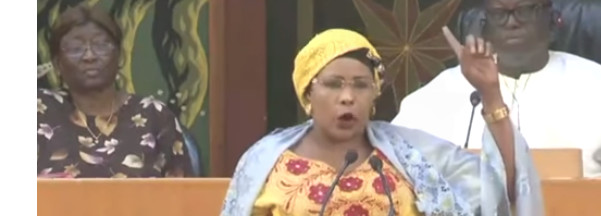 Assemblée nationale: L’intervention spectaculaire de Mame Diarra Fam pour défendre Ousmane Sonko
