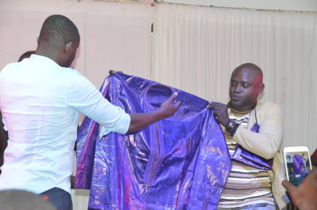 A GUICHET FERMÉ: Pape Diouf réussit encore de mobiliser ses fans en Gambie.