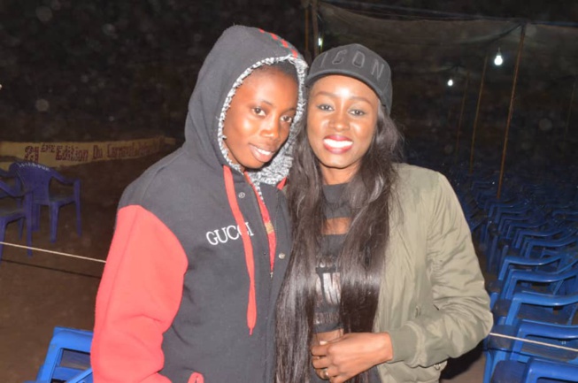 L' accueille de Queen Biz au 21 eme éditions du carnaval du Sud avec les jeunes de Kafountine.