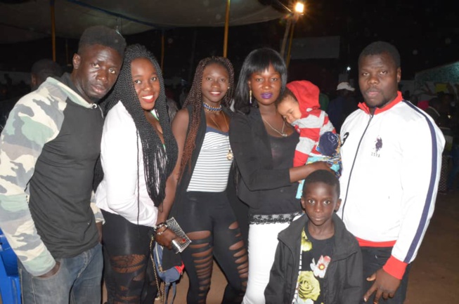 Les images de la 21 eme éditions du Carnaval des jeunes de Kafountine avec Queen Biz.