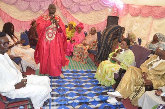 Les images du baptéme du fils de Babacar Ndiaye Darou Salam Couture vice président de l'ADESMATS . Les images du baptéme du fils de Babacar Ndiaye Darou Salam Couture vice président de l'ADESMATS .