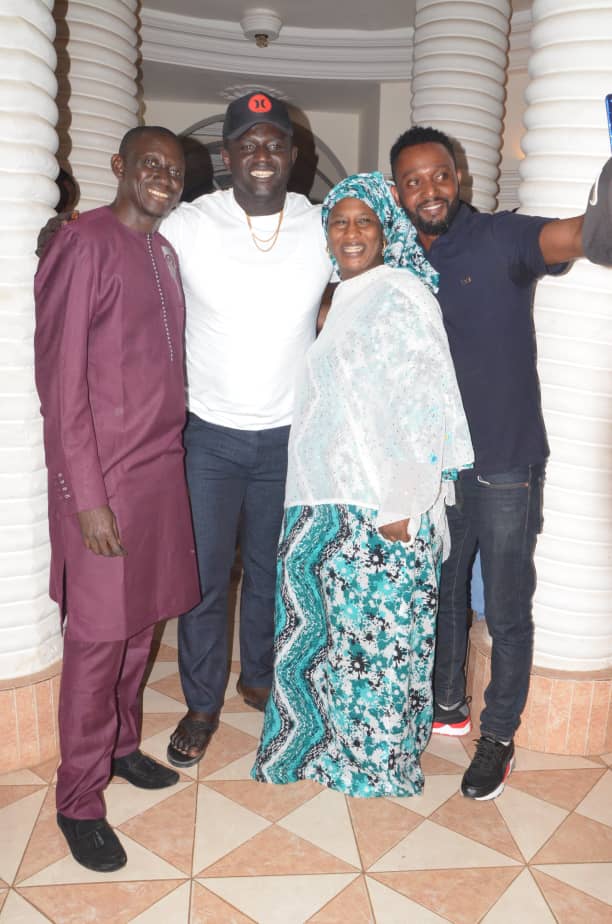 Les images de la visite de Balla Gaye 2 chez Ndéné Fall en Gambie
