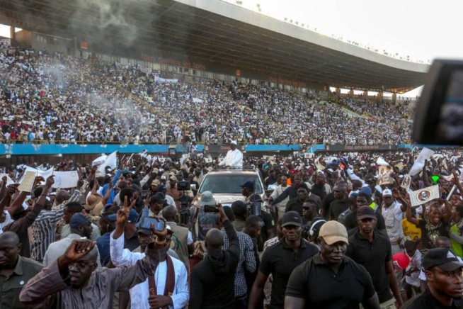 Meeting de clôture du candidat Macky Sall : Le stade Senghor bat les records d’affluence… Tout ce que vous n’avez pas vu en Images