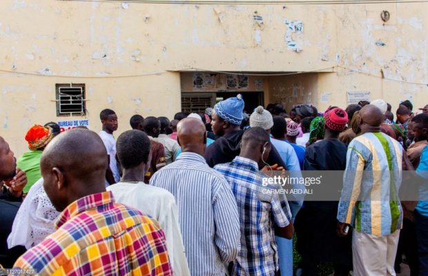 Bagarre entre Bby et Idy2019 à Thiès au centre Cheikh Ibra Fall !