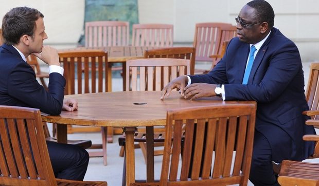 Emannuel Macron appelle Macky Sall Emannuel Macron appelle Macky Sall