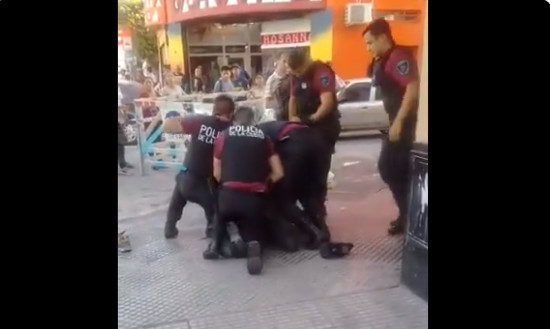 Argentine : Un Sénégalais battu par des policiers Argentine : Un Sénégalais battu par des policiers